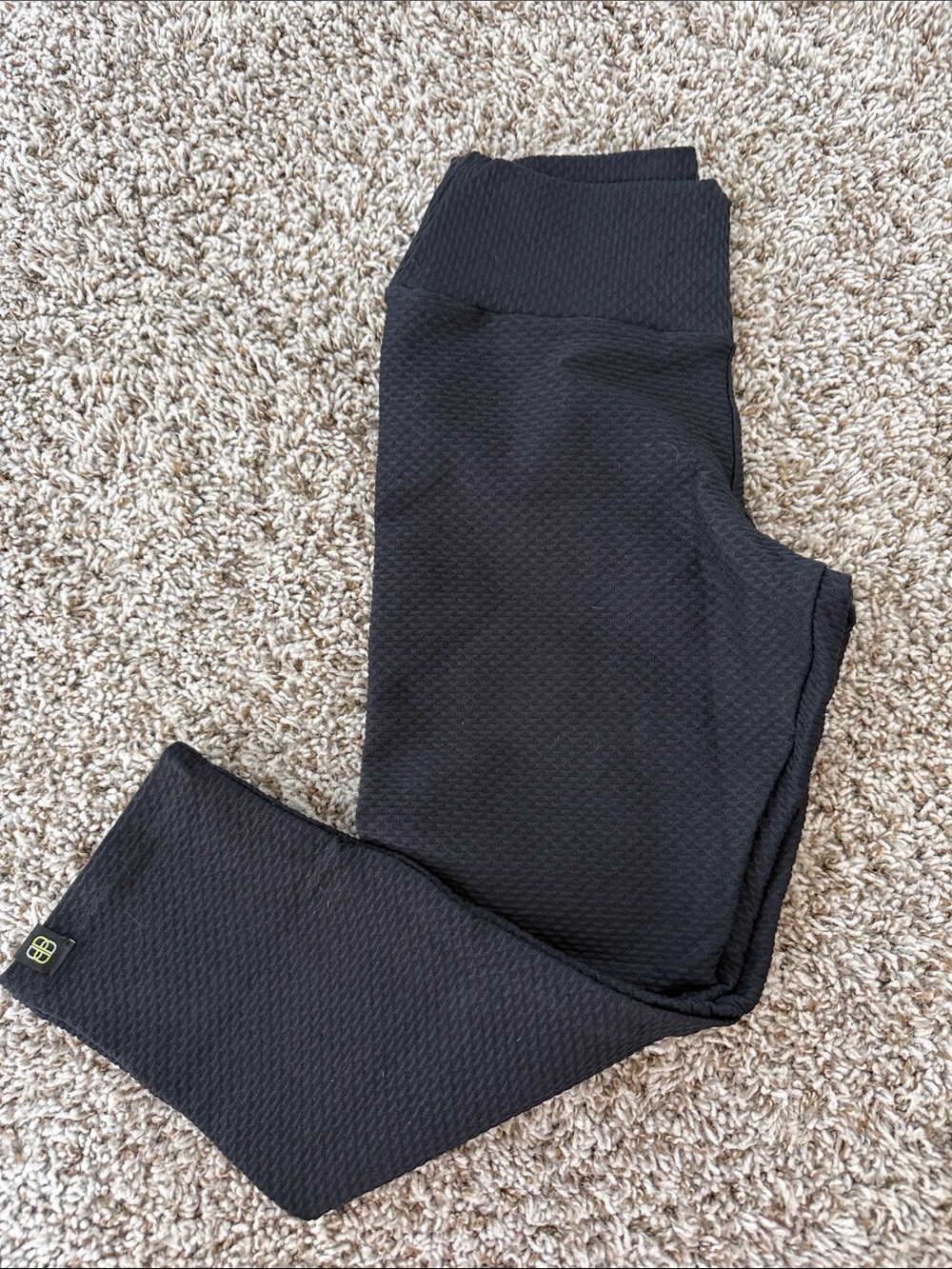 Textured High-Waist Black Leggings